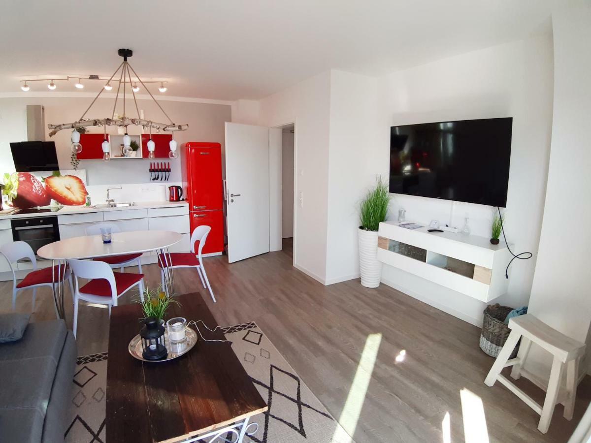 Ferienwohnung Strandraeuber Glowe Bagian luar foto